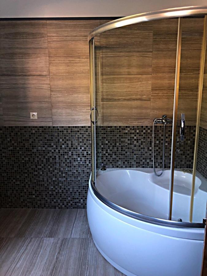 Spa Hotel Karakas Sukhumi Esterno foto